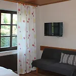 Apartment Belvedere & Chalet: Edersee Retreat With Gästecard *