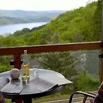Belvedere & Chalet: Edersee Retreat With Gästecard Apartment