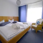 Apartment Belvedere & Chalet: Edersee Retreat With Gästecard Waldeck (Hessen)